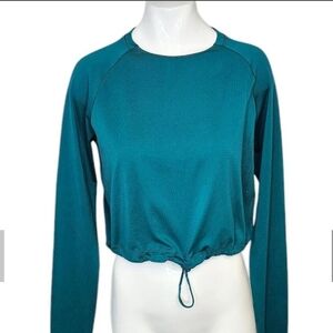 Gymshark Womens Long Sleeve Cinch Bottom Perforated Athletic Shirt (M)